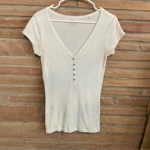 Guess Perfect Henley Y2K Style White Ribbed V Neck Women’s Medium